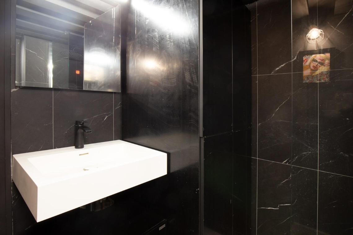 High Stay Saint Germain De Pres Paris 6 Luaran gambar